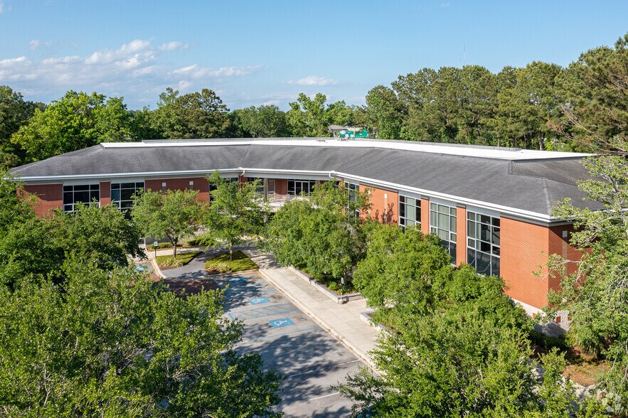 More Photos Of 1156 Bowman Rd, Mount Pleasant Medical For Lease