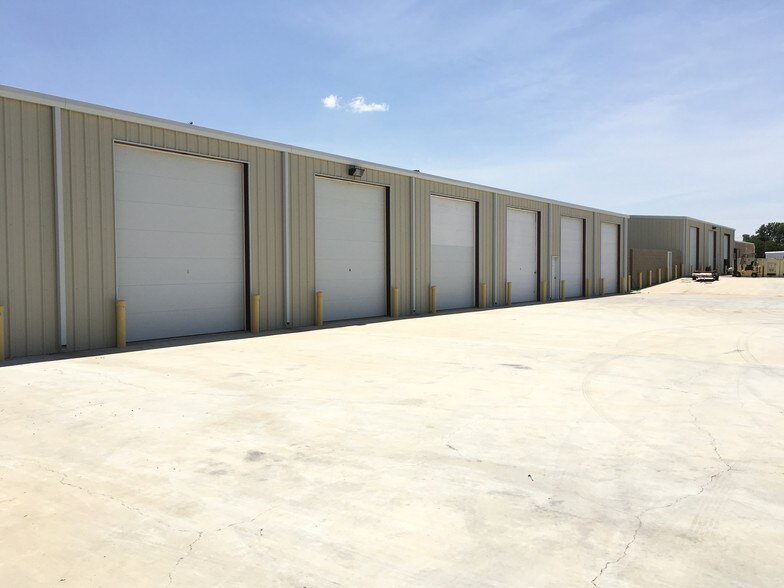 More Photos Of 303 E County Road 120, Midland Warehouse For Sale