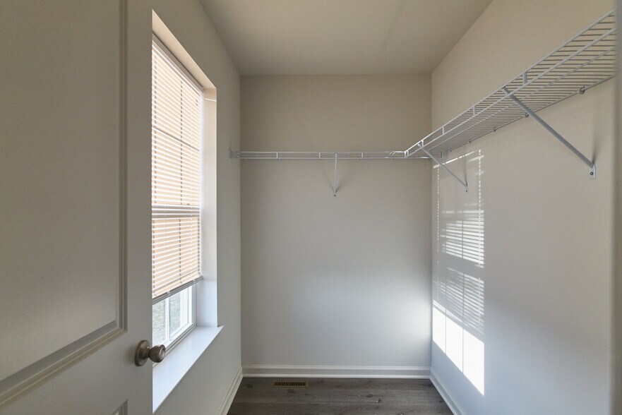 More Photos Of 6645 Stein Way, Macungie Apartments For Sale