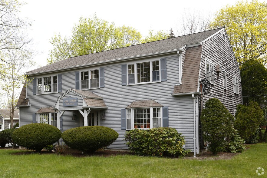 More Photos Of 141 Rt-6a, Sandwich Loft Creative Space For Lease