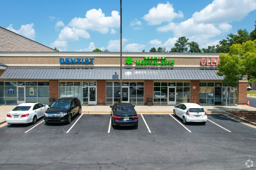 More Photos Of 1025 Veterans Memorial Hwy SE, Mableton Unknown For Lease