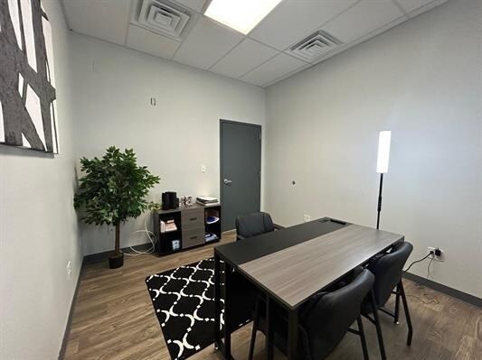 More Photos Of 8218 Casa Verde Rd, Laredo Office For Sale