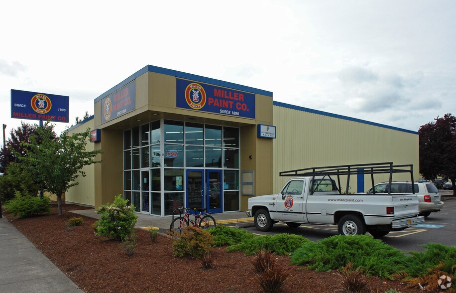 More Photos Of 3520 W 11th Ave, Eugene Storefront Retail Office For Lease