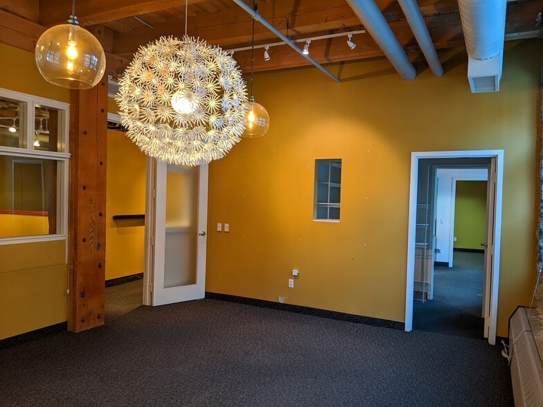 More Photos Of 400 N 1st St, Minneapolis Loft Creative Space For Sale