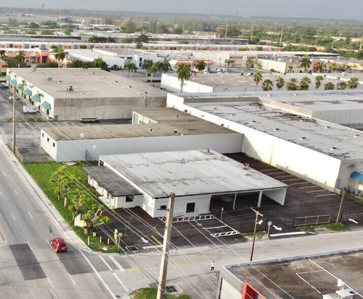 Primary Photo Of 4301 NW 72nd Ave, Miami Warehouse For Lease