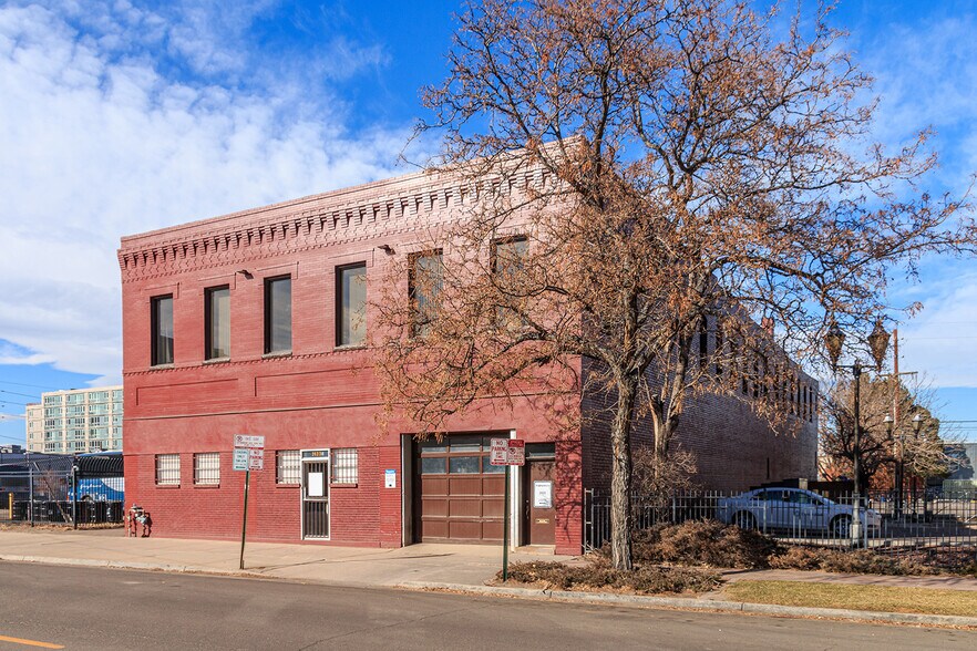 More Photos Of 2433 Curtis St, Denver Loft Creative Space For Lease