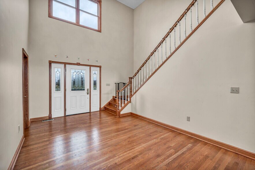 More Photos Of 16449 S Boone Rd, Columbia Station Specialty For Sale