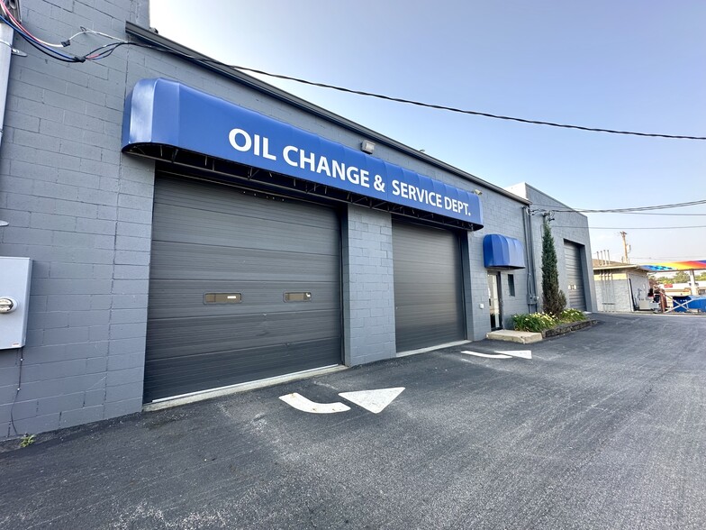 More Photos Of 2821 Garland St, Niles Auto Repair For Sale