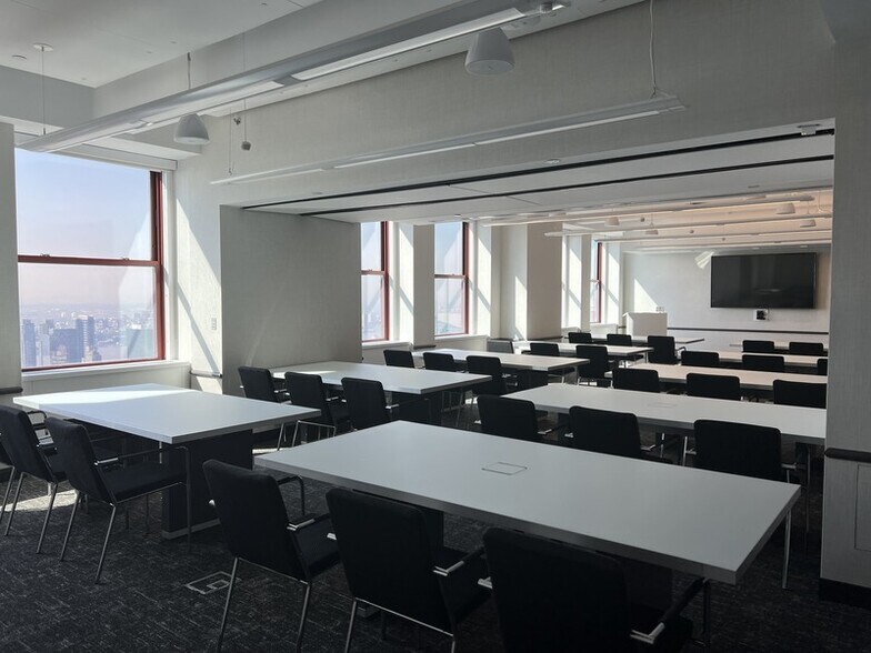 More Photos Of 350 Fifth Ave, New York Office For Lease