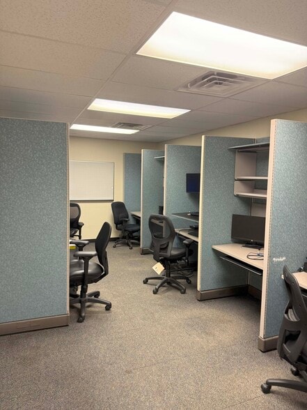 More Photos Of 3305 Sungate Blvd, Raleigh Medical For Sale