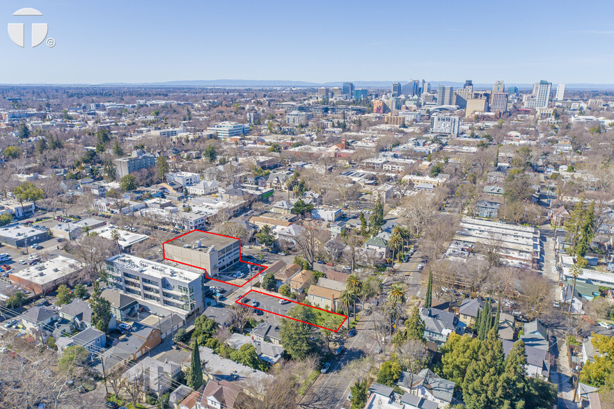 More Photos Of 2401-2407 J St, Sacramento Loft Creative Space For Lease