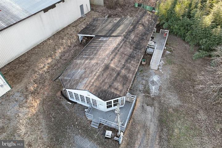 More Photos Of 1678 Prayer Mission Rd, Windsor Light Manufacturing For Sale