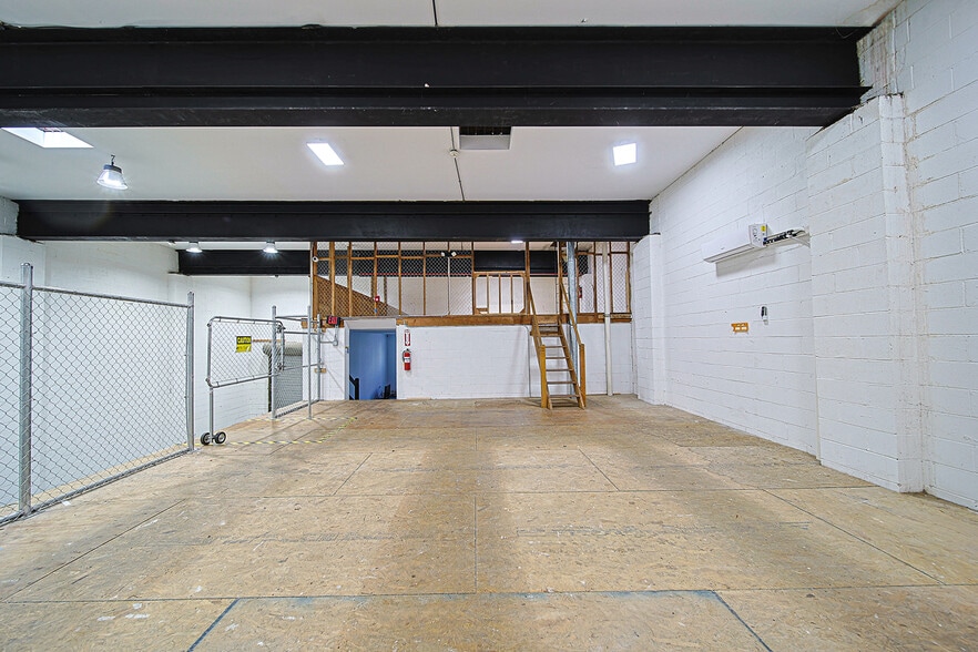 More Photos Of 1609 54th St, North Bergen Industrial For Lease