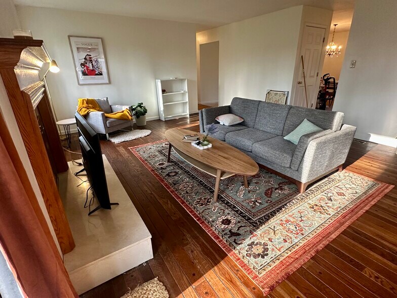 More Photos Of , Ballwin Specialty For Sale