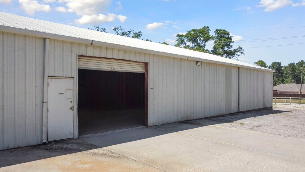 More Photos Of 25232 Hardin Store Rd, Magnolia Manufacturing For Lease