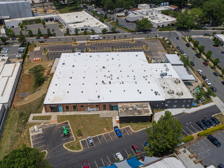 More Photos Of 227 Southside Dr, Charlotte Office For Lease