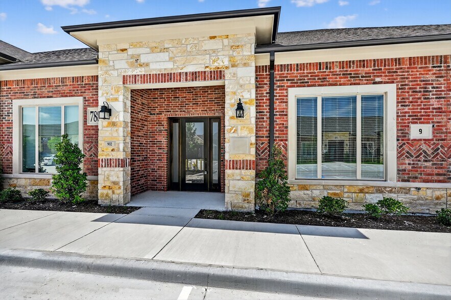 More Photos Of 7884 Preston Rd, Frisco Medical For Lease