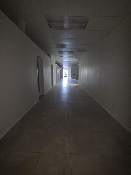 More Photos Of 44143-44147 20th St W, Lancaster Medical For Sale