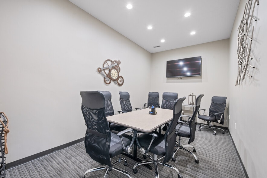 More Photos Of 8826 34 Rd, Cadillac Storefront For Sale