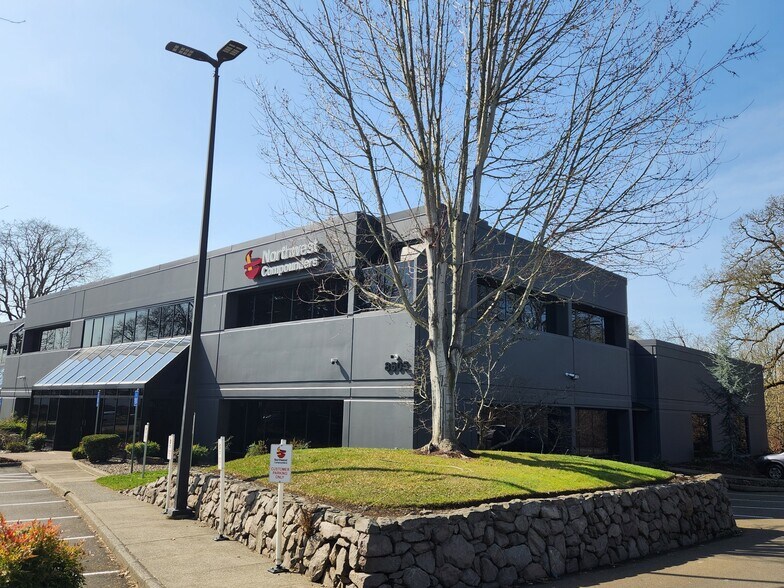 More Photos Of 8505 SW Creekside Pl, Beaverton Office For Lease