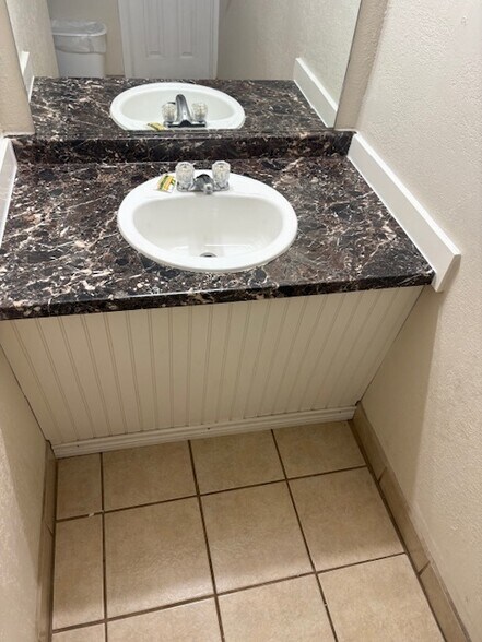 More Photos Of 710 US-54 Hwy, Hooker Hotel For Sale