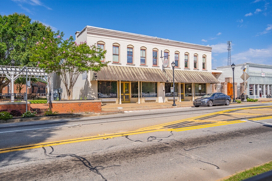 More Photos Of 3840 Highway 42, Locust Grove Restaurant For Sale