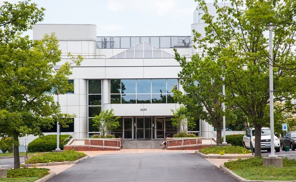 More Photos Of Northern Westchester Corporate Park, Yorktown Heights Office For Lease
