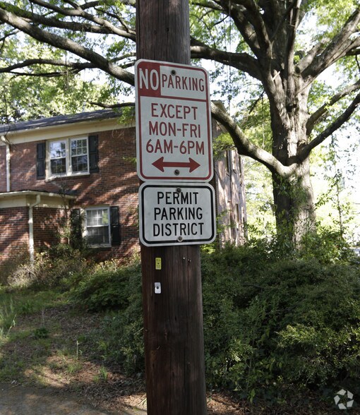 More Photos Of 506 Pettigru St, Greenville Office For Sale