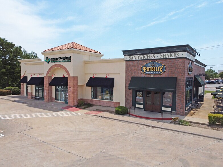 More Photos Of 601 W 15th St, Plano Restaurant For Lease
