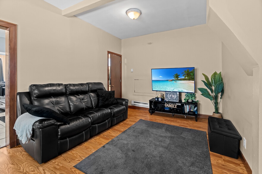 More Photos Of 485 Belvidere St E, Saint Paul Apartments For Sale