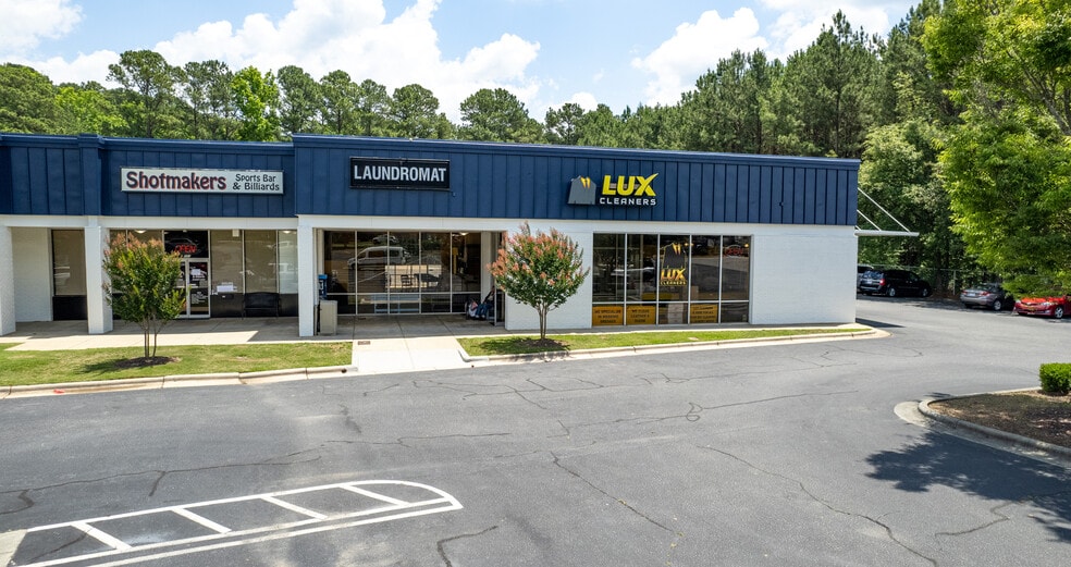 More Photos Of 505-537 Plaza Cir, Garner Unknown For Lease