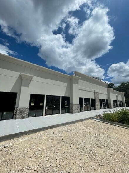 More Photos Of 4410 Ogeechee Rd, Savannah Storefront Retail Office For Lease