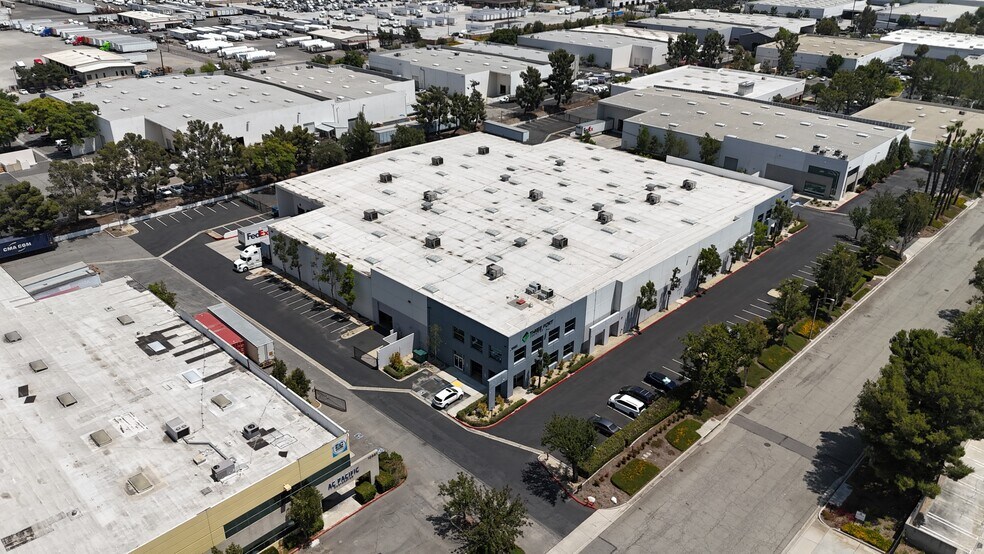 More Photos Of 10681 Business Dr, Fontana Warehouse For Lease