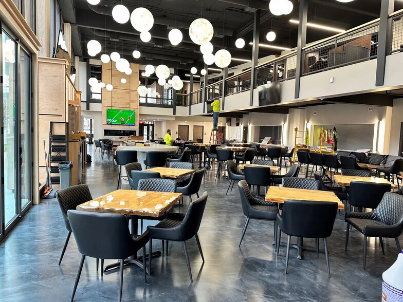 More Photos Of 221 W Webster Ave, Muskegon Coworking Space