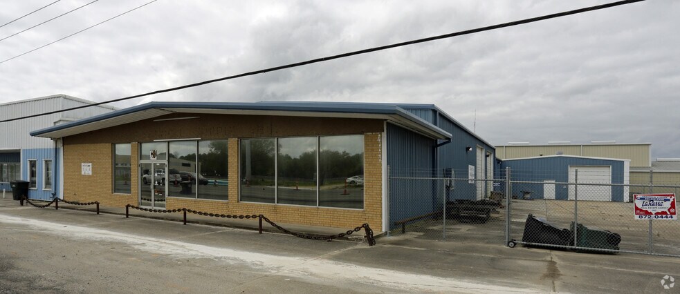 Primary Photo Of 2120 Grand Caillou Rd, Houma Warehouse For Lease