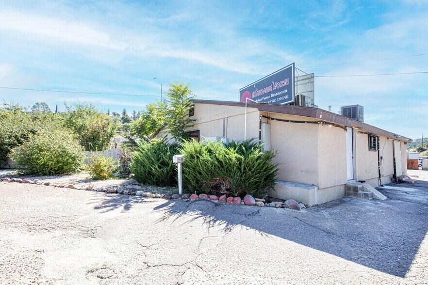 More Photos Of 1200 S Beeline Hwy, Payson General Retail For Sale