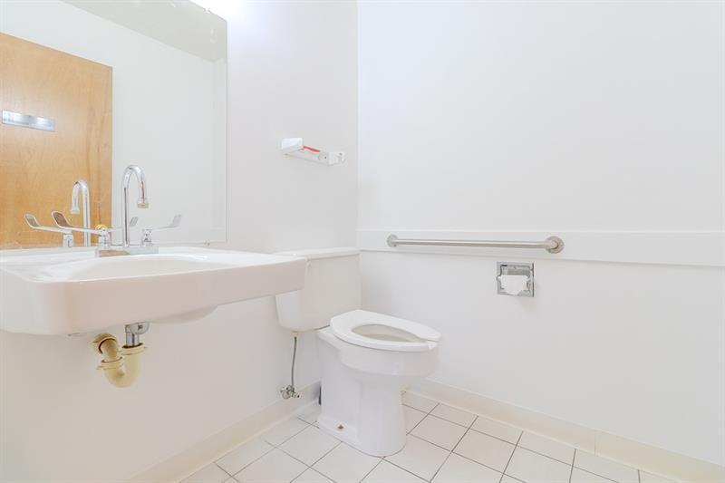 More Photos Of 1027 W Main St, Mount Pleasant Medical For Sale