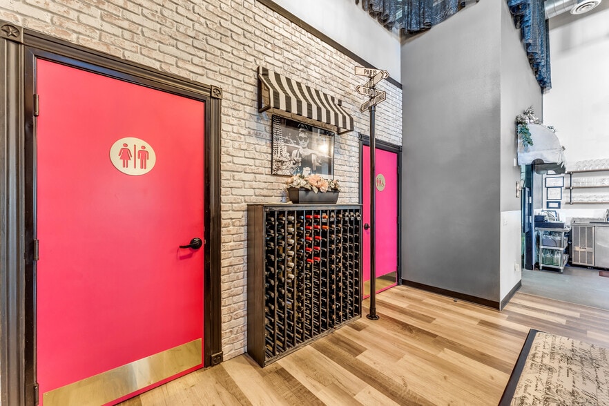 More Photos Of 9299 W Olive Ave, Peoria Light Manufacturing For Lease