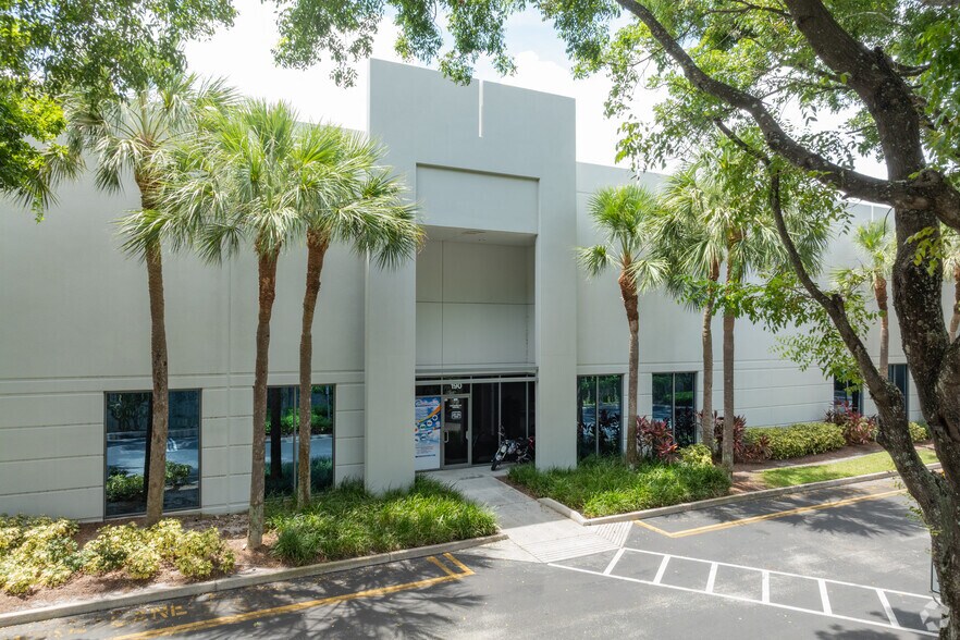 Primary Photo Of 701 NW 33rd St, Pompano Beach Warehouse For Lease