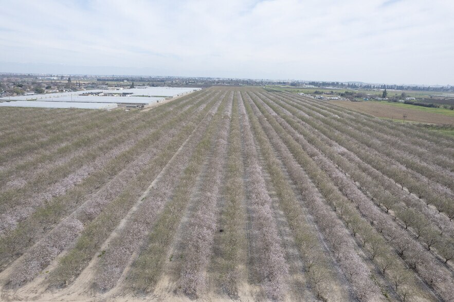 More Photos Of APN 328-050-37, Fresno Land For Sale