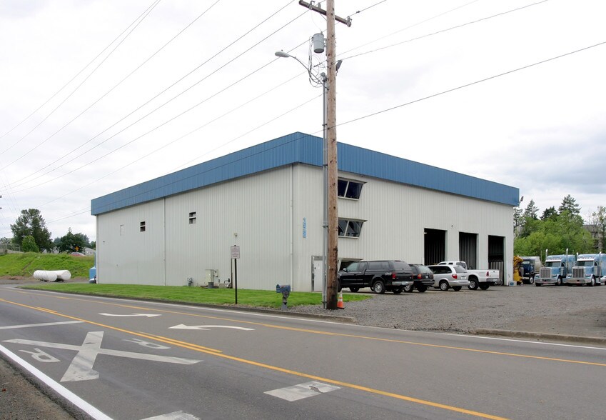 More Photos Of 16795 SE Evelyn St, Clackamas Warehouse For Lease
