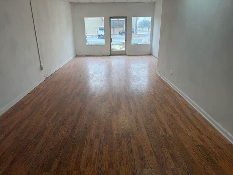 More Photos Of 5058-5966 Warner Ave, Huntington Beach Unknown For Lease