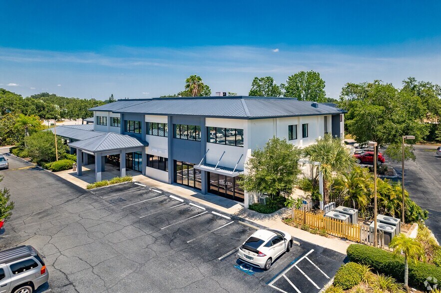 More Photos Of 131-133-137-139 S Pebble Beach Blvd, Sun City Center Office For Lease