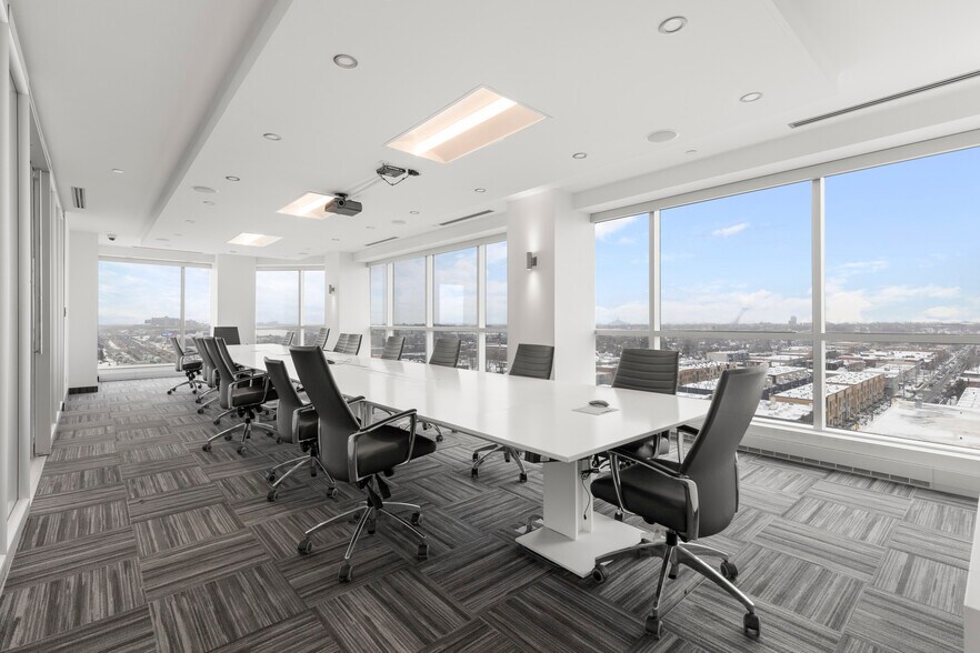 More Photos Of 3737 Boul Cremazie E, Montréal Office For Lease