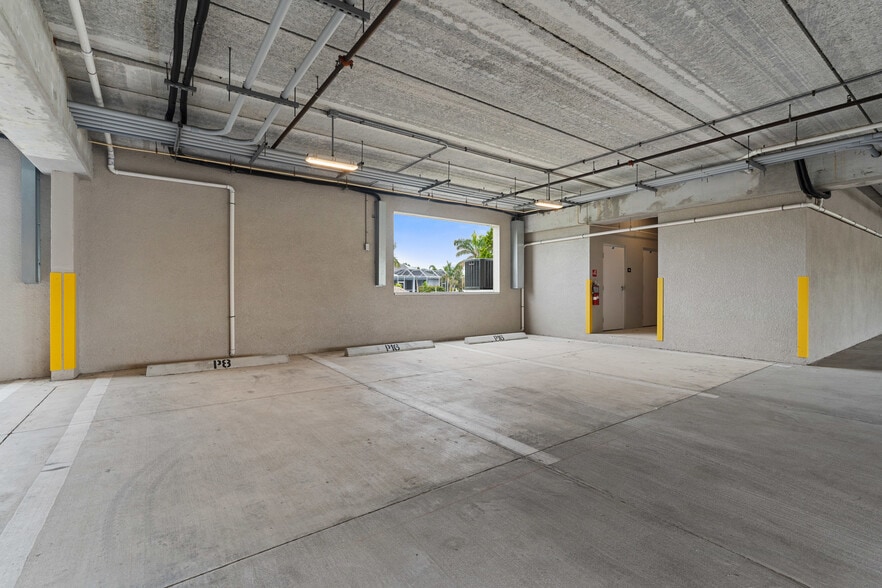 More Photos Of 5126 Coronado Pky, Cape Coral Apartments For Sale