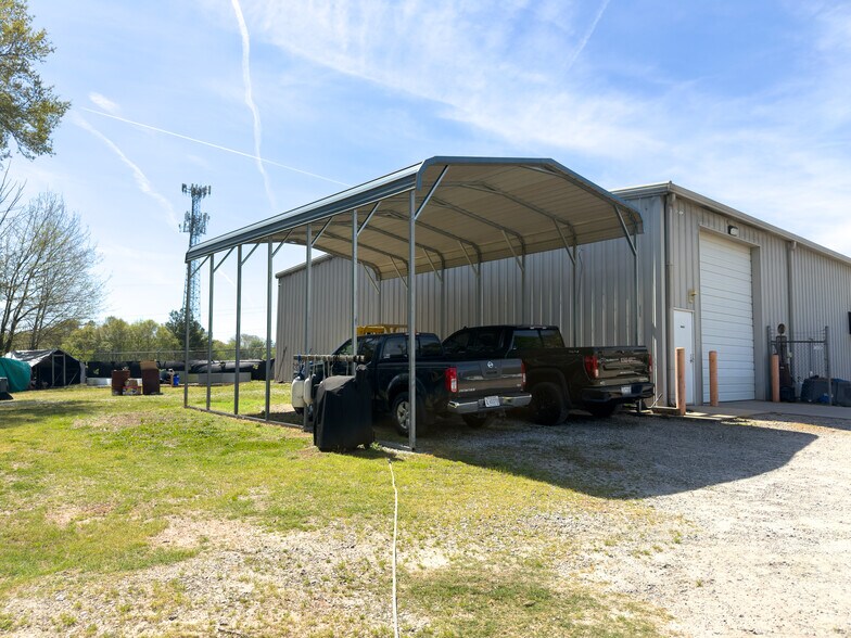 More Photos Of 1360 Upper Valley Falls Rd, Spartanburg Warehouse For Sale