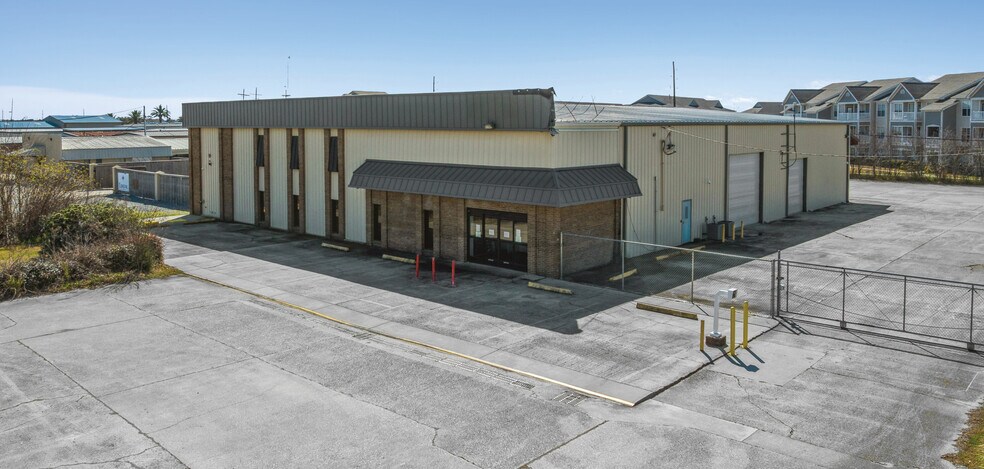 More Photos Of 5064 La-311, Houma Warehouse For Lease