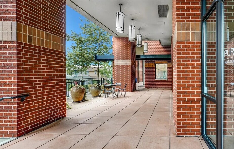 More Photos Of 1886 25th Ave NE, Issaquah Apartments For Sale