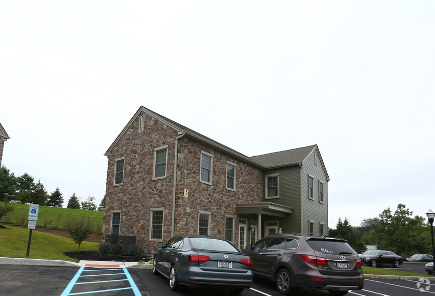 More Photos Of 1501 Lower State Rd, North Wales Unknown For Lease