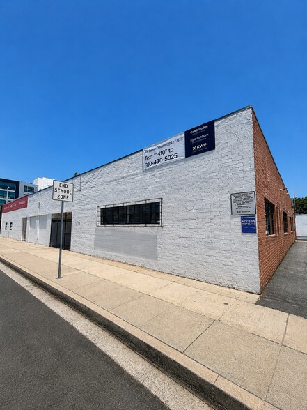 More Photos Of 1410 S Centinela Ave, Los Angeles Storefront Retail Office For Lease